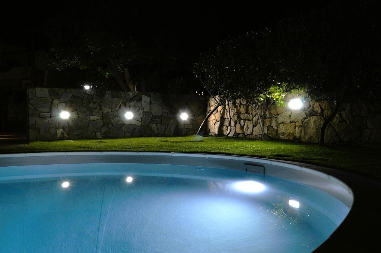 Villa Nadia Con Piscina Privata Budoni Танаунелла Экстерьер фото