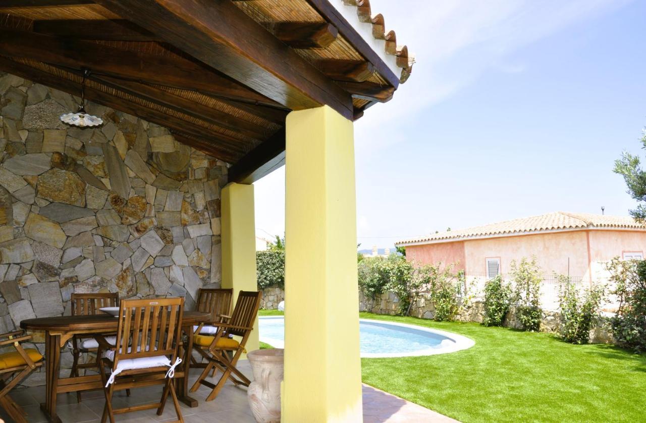 Villa Nadia Con Piscina Privata Budoni Танаунелла Экстерьер фото