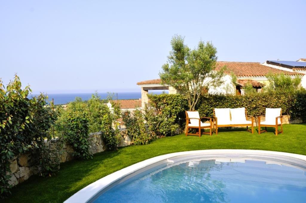 Villa Nadia Con Piscina Privata Budoni Танаунелла Экстерьер фото